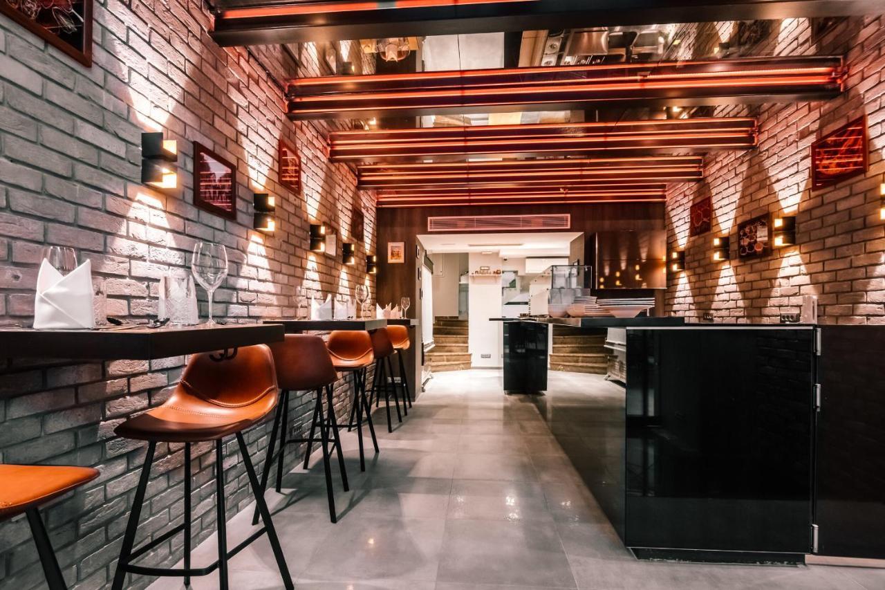 Cozy Getaway In Heart Of City - J Zagreb Luaran gambar